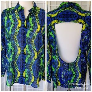 Lamour open back  button down shirt